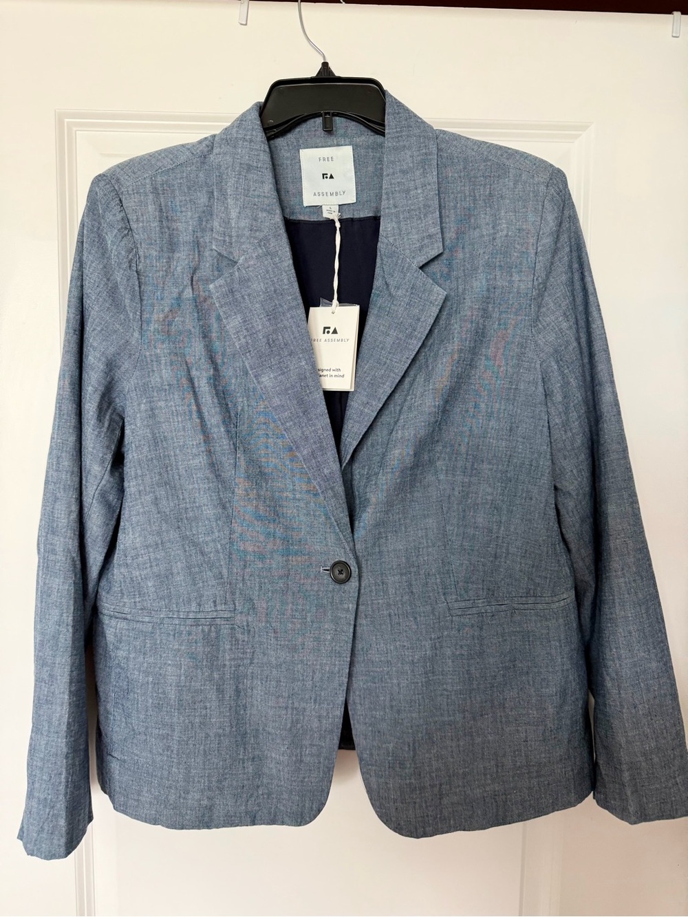 Assembly Label Women’s Chambray Single-Button Blazer - Light Blue